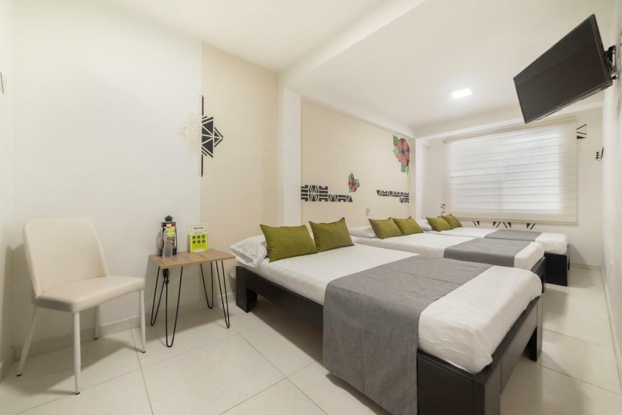 קאלי Hotel Green Park מראה חיצוני תמונה