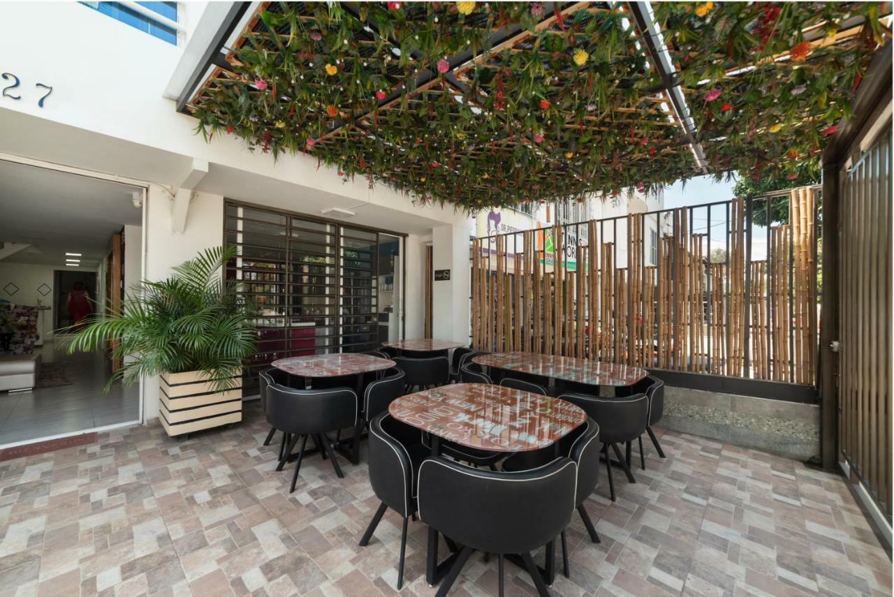 קאלי Hotel Green Park מראה חיצוני תמונה